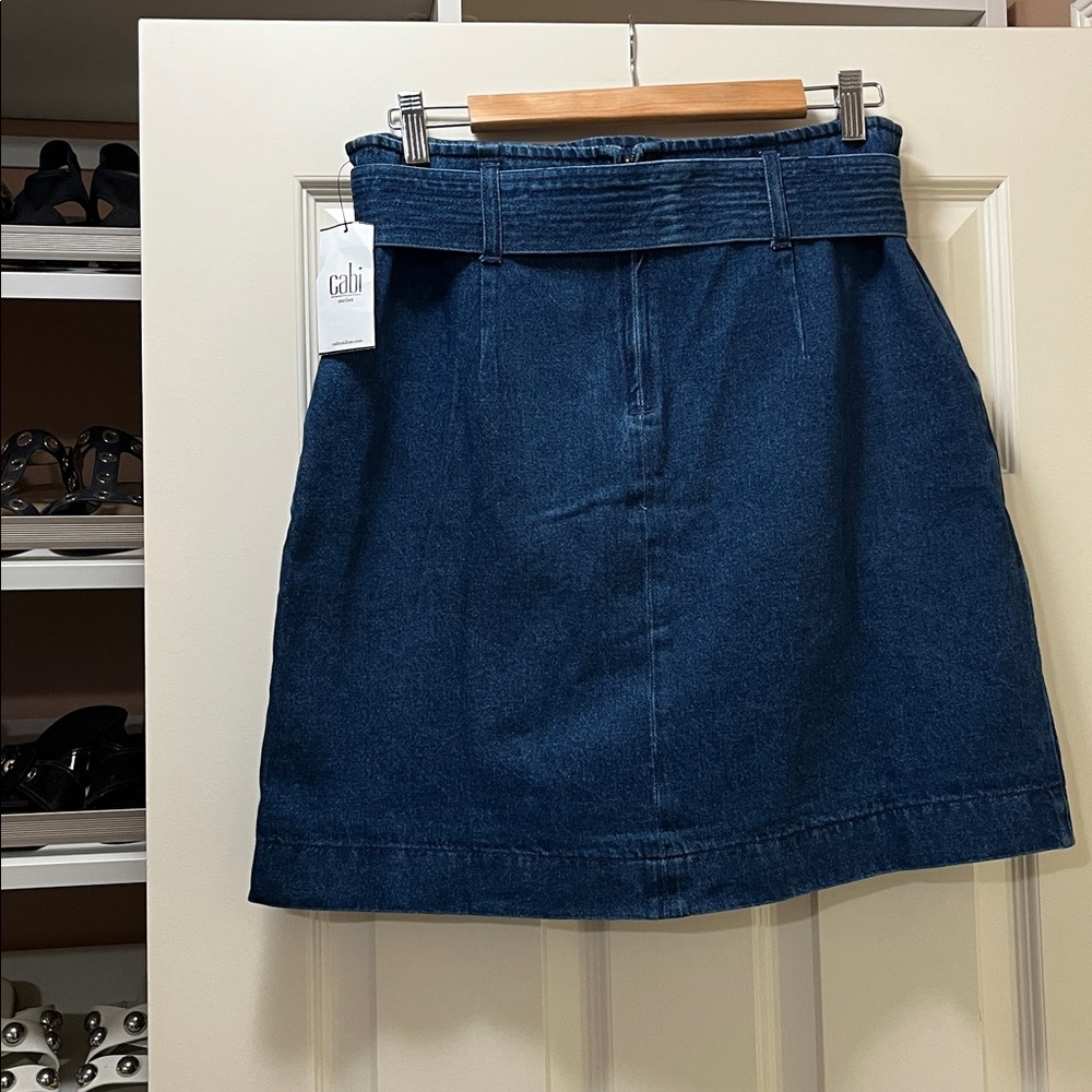 Cabi Spring 2025  Denim Edie Jean Skirt - Picture 4 of 7